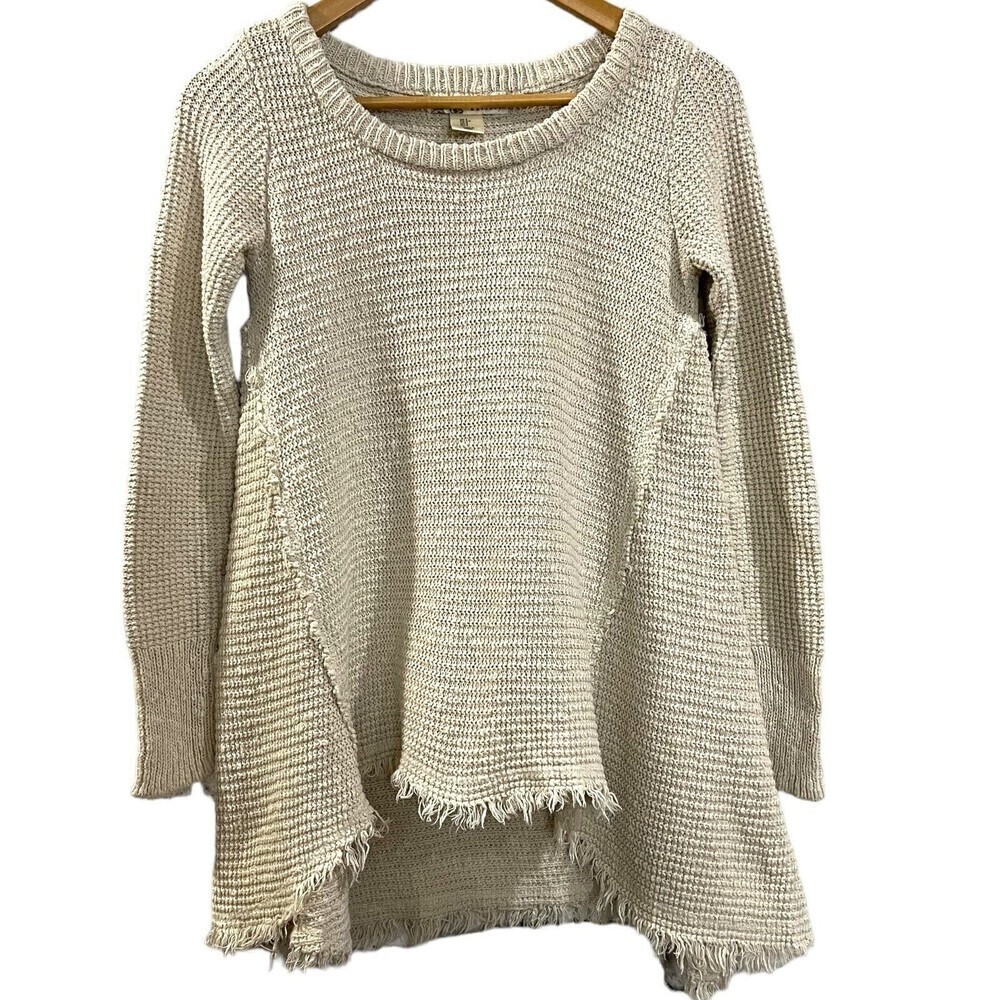 Kaisely Women Pull Over Sweater Cream waffle knit with fringed Raw Hem Size S